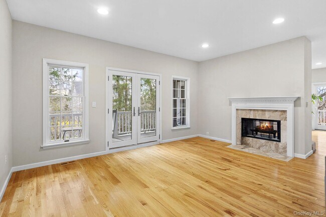 Building Photo - 105 Hardscrabble Lake Dr