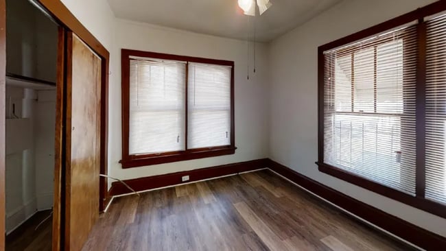 Building Photo - 1624 W 31st St