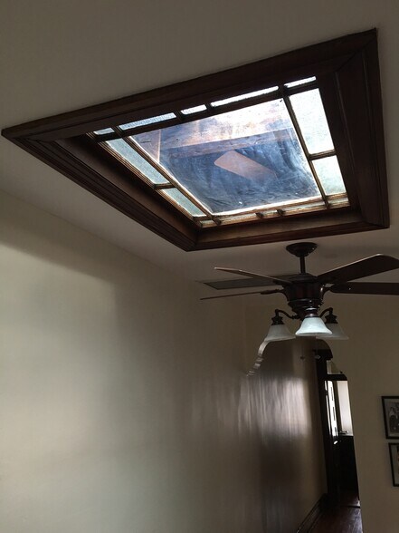 Skylight - 67 W St NW
