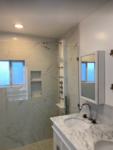 Building Photo - 11 Woodlark Ct