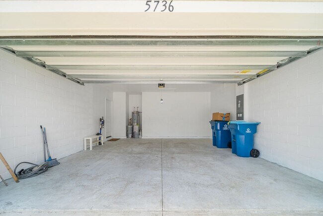 Building Photo - 5736 Mast Ave