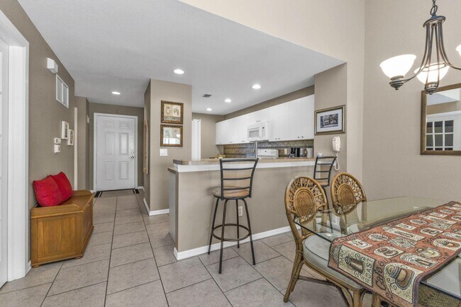 Building Photo - 5763 Sabal Trace Dr