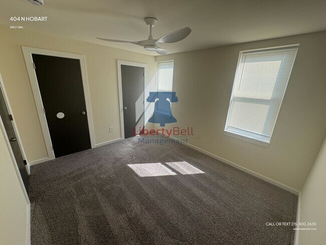 Building Photo - 404 N Hobart St