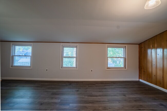 Bedroom 3 - 21801 Grand Lake St