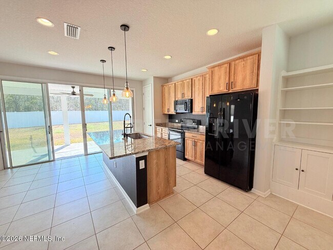 Building Photo - 3374 Traceland Oak Ln