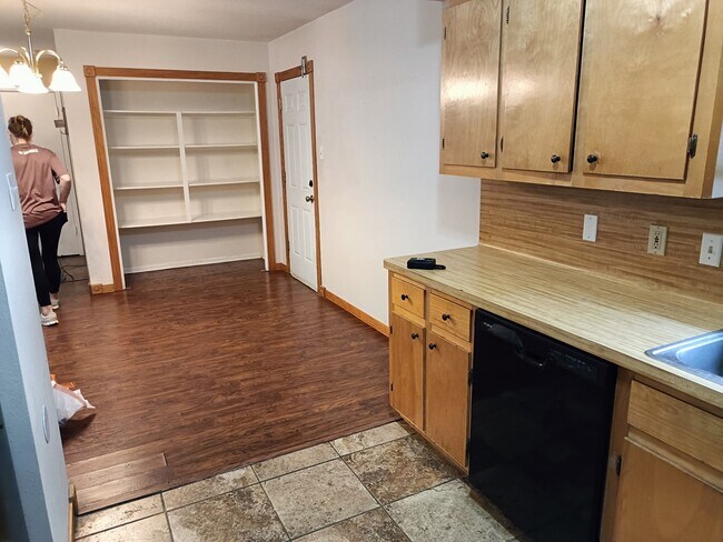 Building Photo - 125 Thomas St