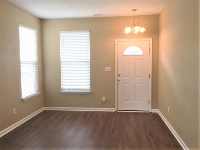 Building Photo - 5148 Mabe Dr