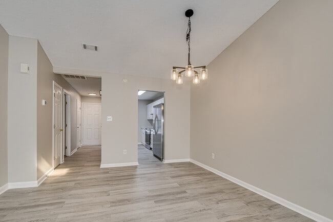 Building Photo - 4028 Calypso Dr