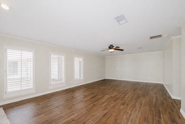 Building Photo - 3306 Haynes Ave