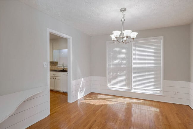 Building Photo - 2175 Wenlok Trail