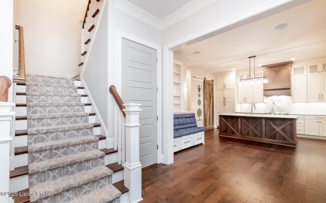 Building Photo - 9413 Civic Way