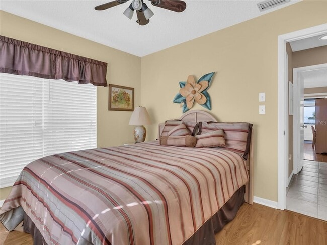 Building Photo - 656 Windrush Bay Dr