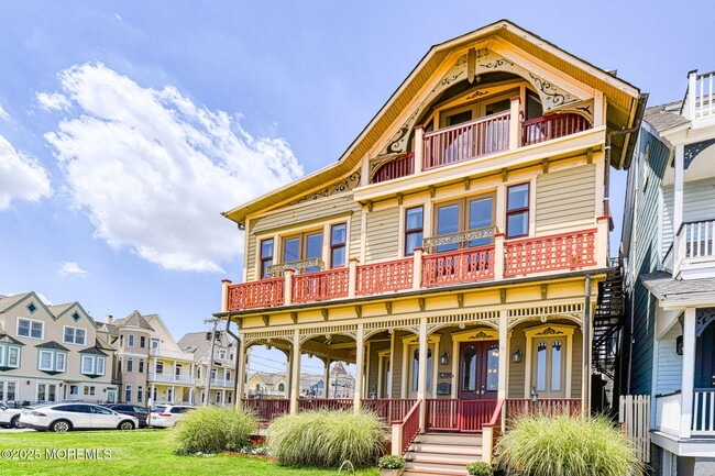 Building Photo - 6 Ocean Ave N
