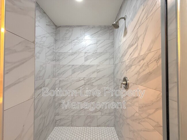 Building Photo - 7727 Ritter Dr