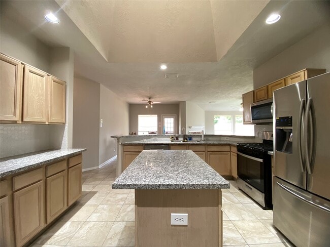 Building Photo - 15922 Williwaw Dr