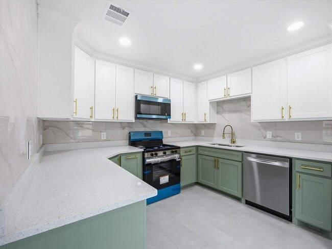 Building Photo - 10270 Kilkenny Pl