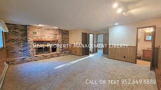 Building Photo - 15229 Bluedorn Cir SE