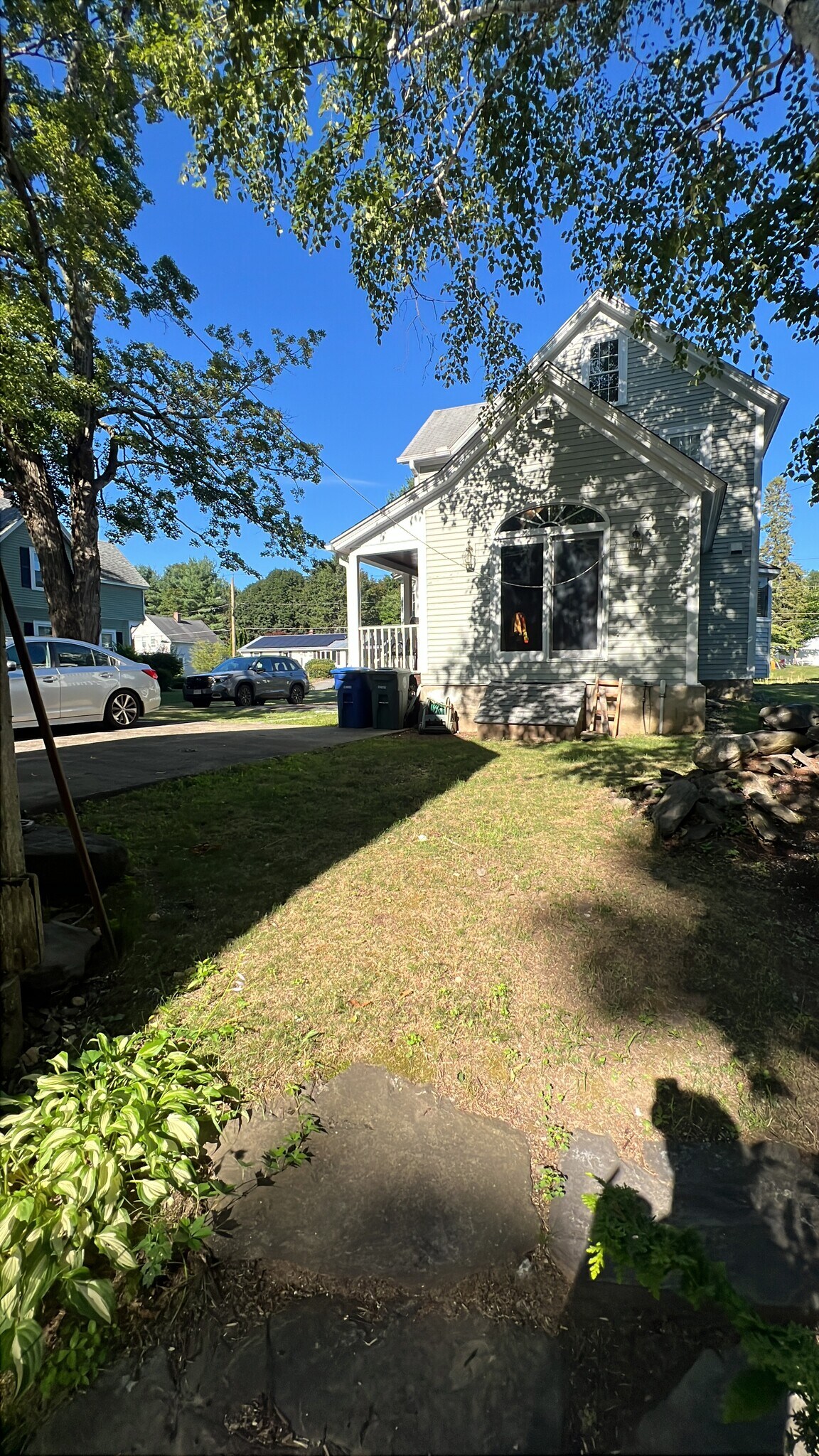 Building Photo - 155 Hill St