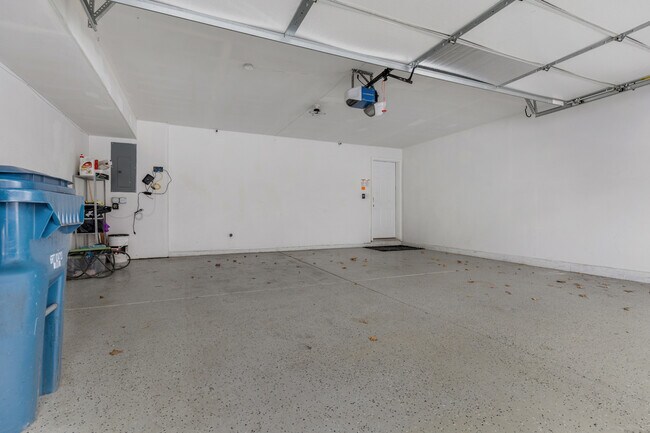 Building Photo - 4277 Liberty St