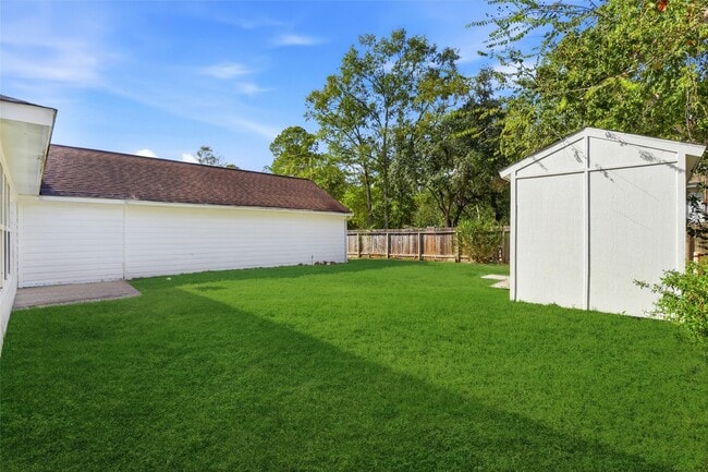 Building Photo - 1406 Grand Valley Dr