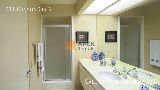 Building Photo - 211 Canyon Cir N