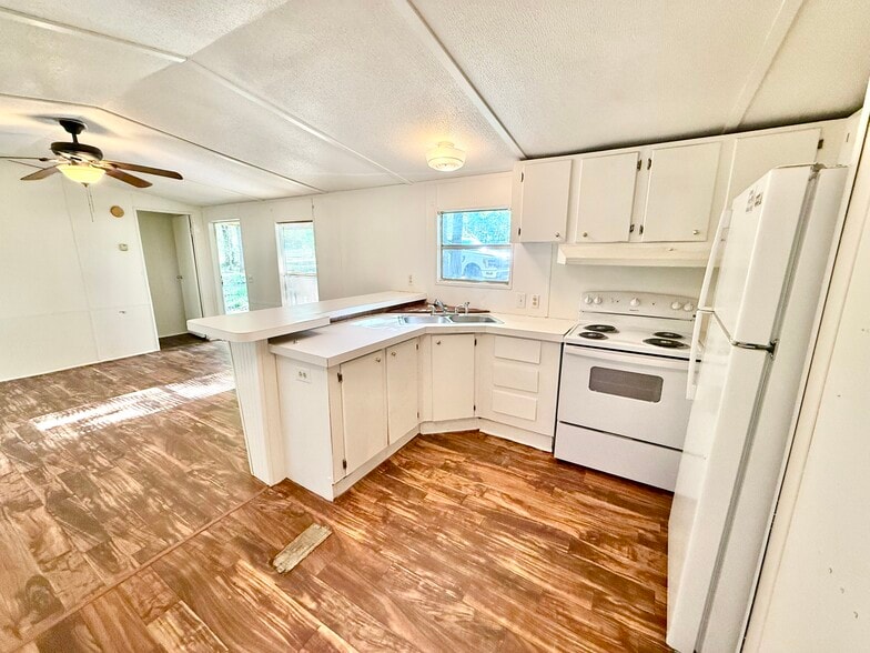 Building Photo - 1139 County Road 167