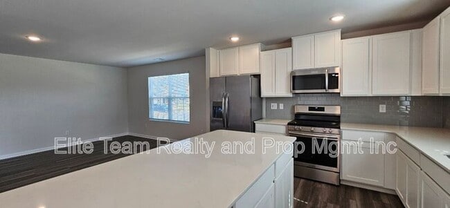 Building Photo - 1615 Cannonball Ln