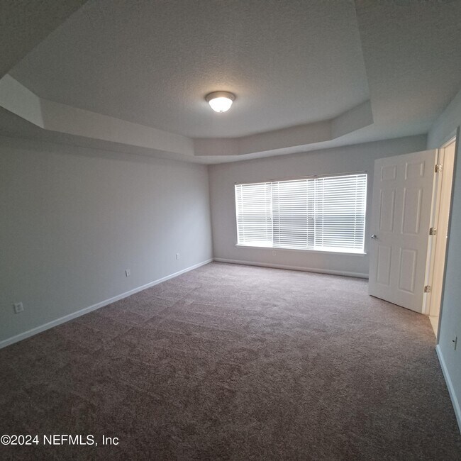 Building Photo - 6270 Autumn Berry Cir