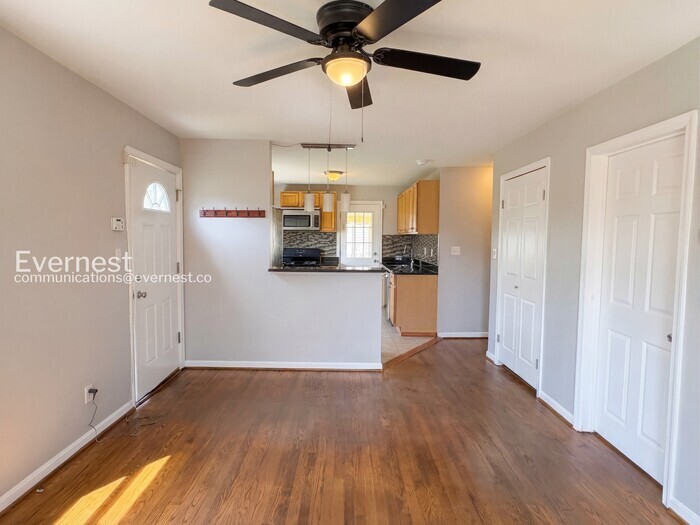 Building Photo - 7730 Emerson Rd