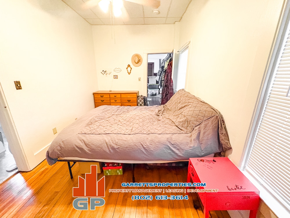 Building Photo - 10 Loomis St