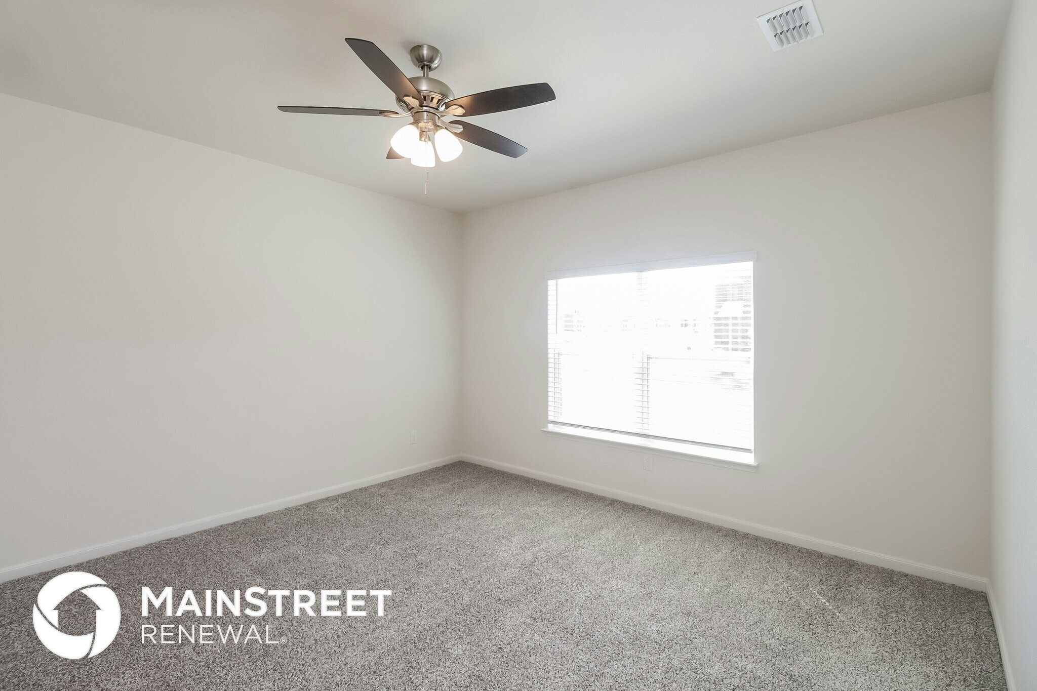 Building Photo - 238 Banjo Trl