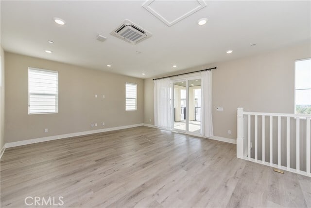 Building Photo - 113 Pitch