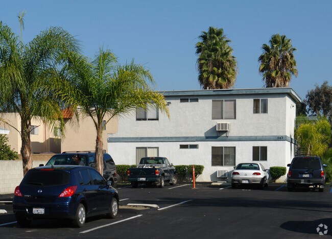 Primary Photo - Brittany Arms Apartments
