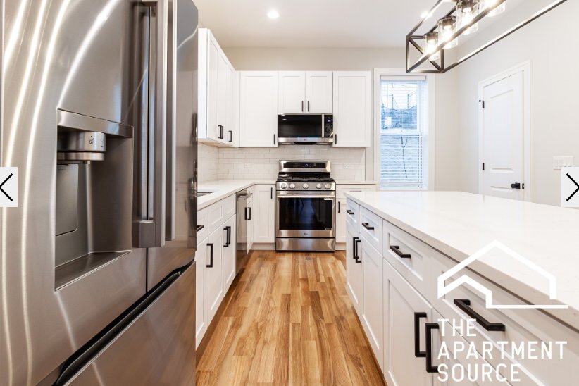 Building Photo - 858 N Paulina St