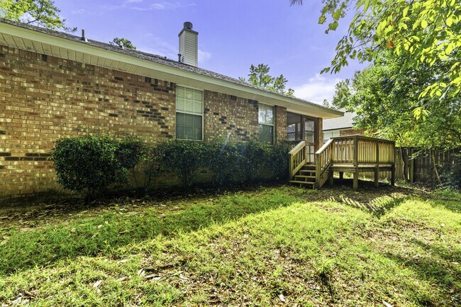 Building Photo - 9534 Laa Ln Ct