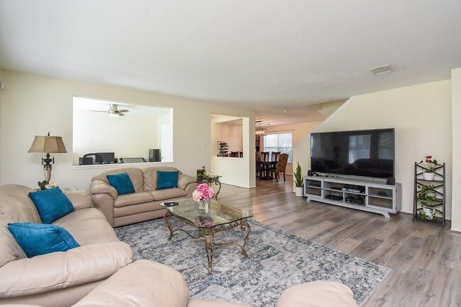 Building Photo - 9506 Tree Sparrow Ln