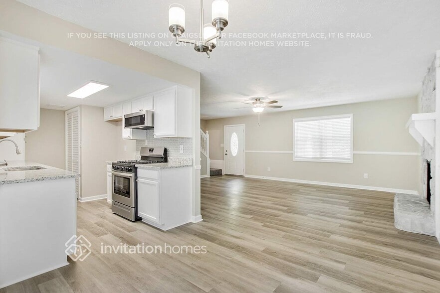 Building Photo - 1338 Fairridge Cir SW