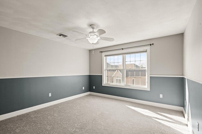 Building Photo - 9 Nirvana Dr