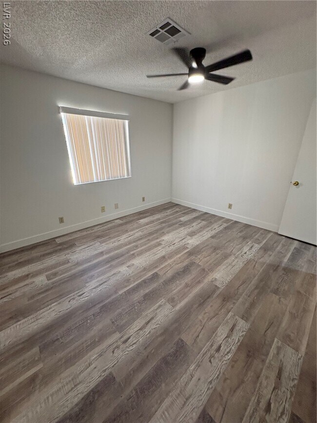 Building Photo - 7936 Decker Canyon Dr