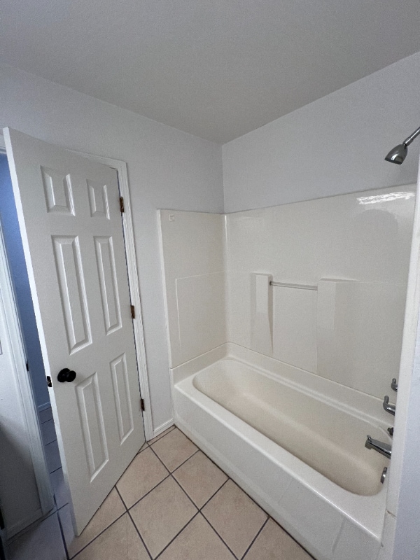 Building Photo - 922 Turtle Creek Dr