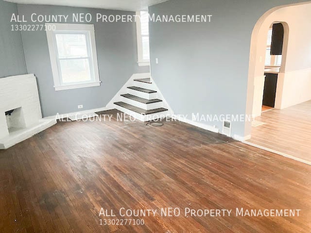 Building Photo - 835 Nela View Rd