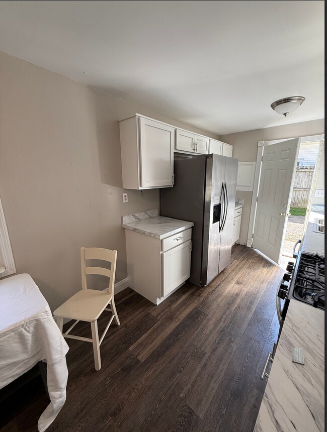 Building Photo - LAND CONTRACT (RENT-TO-OWN)