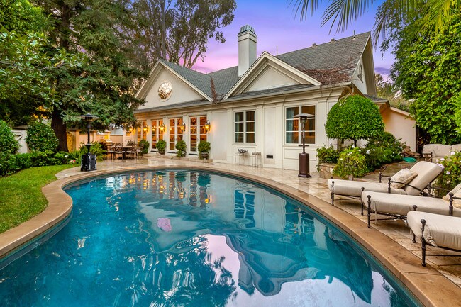 Building Photo - 525 S Westgate Ave