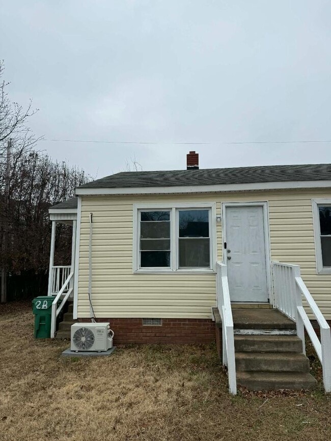 Building Photo - 115 Chestnut Dr