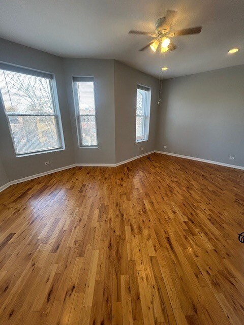 Building Photo - 2300 S Ridgeway Ave