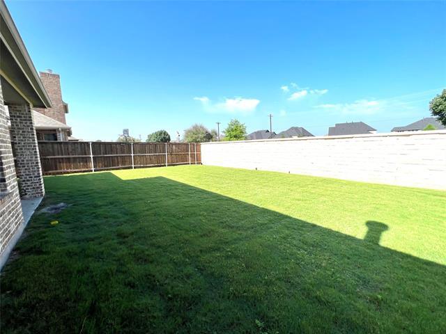 Building Photo - 1801 Forest Park Dr