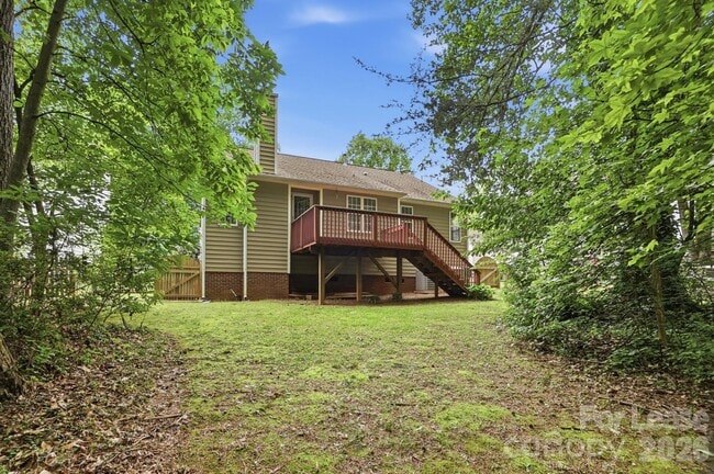 Building Photo - 2830 Black Walnut Ln