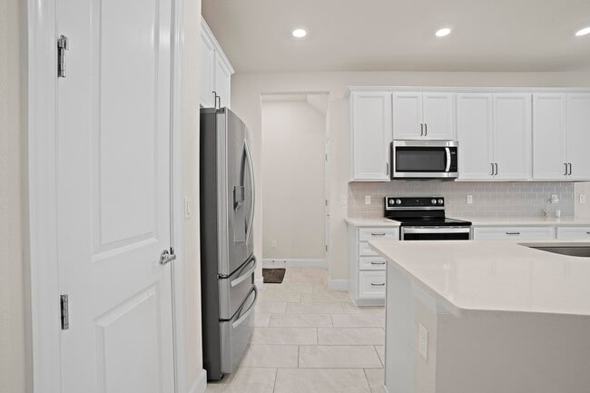 Building Photo - 1866 Tarni Way