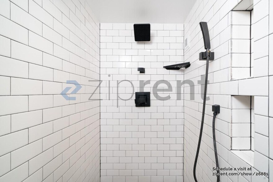 Building Photo - 3713 NE 15th Ave