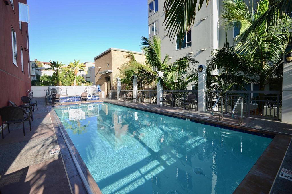 Pool and Spa - 300 W Beech St